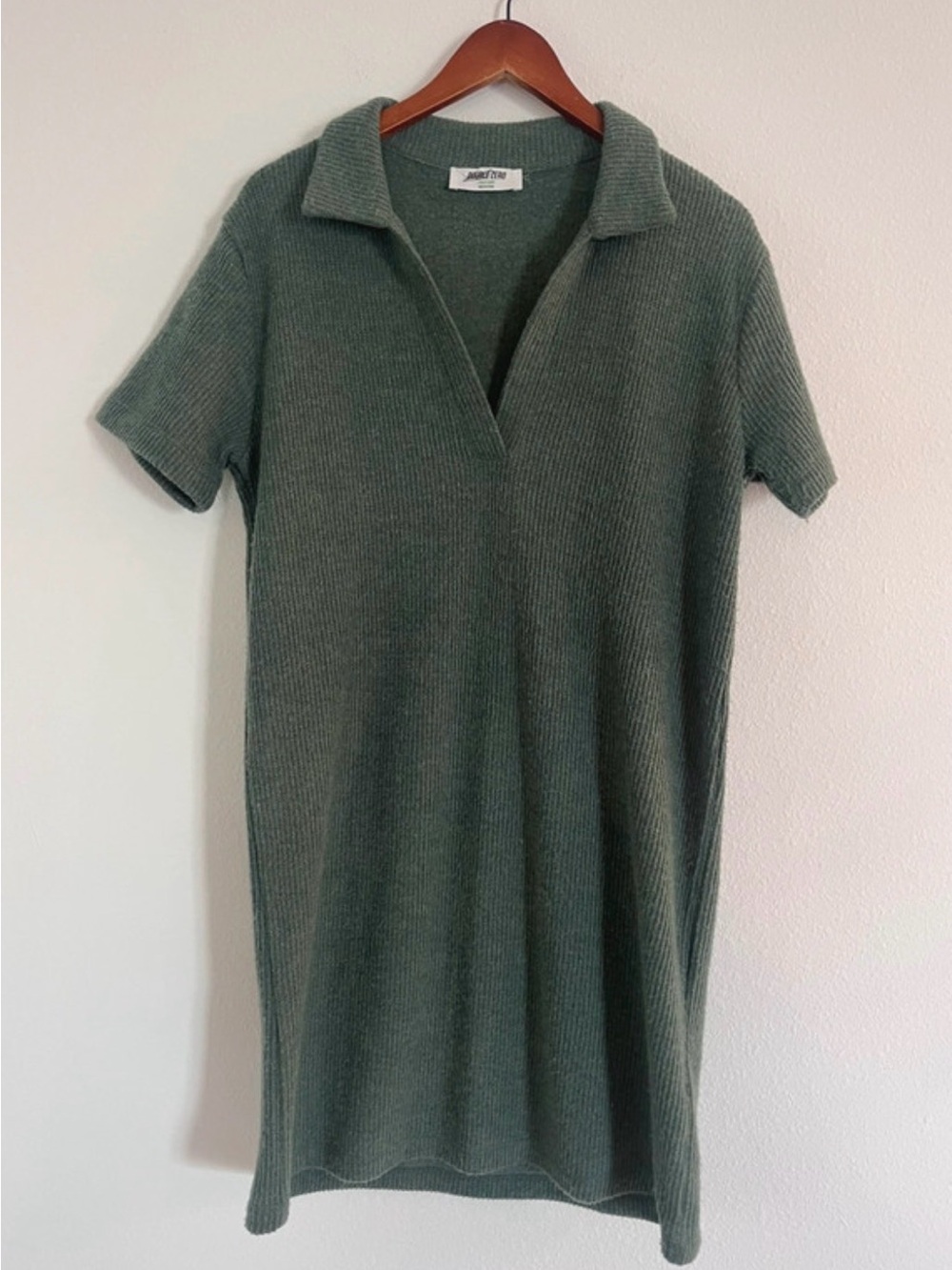 Boutique Green Knit Short Sleeve Collared Dress